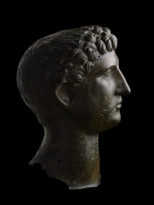 Hadrian_head_side